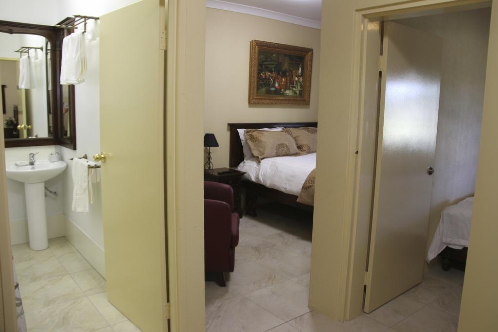 Overlander Homestead Motel Roma Ruang foto